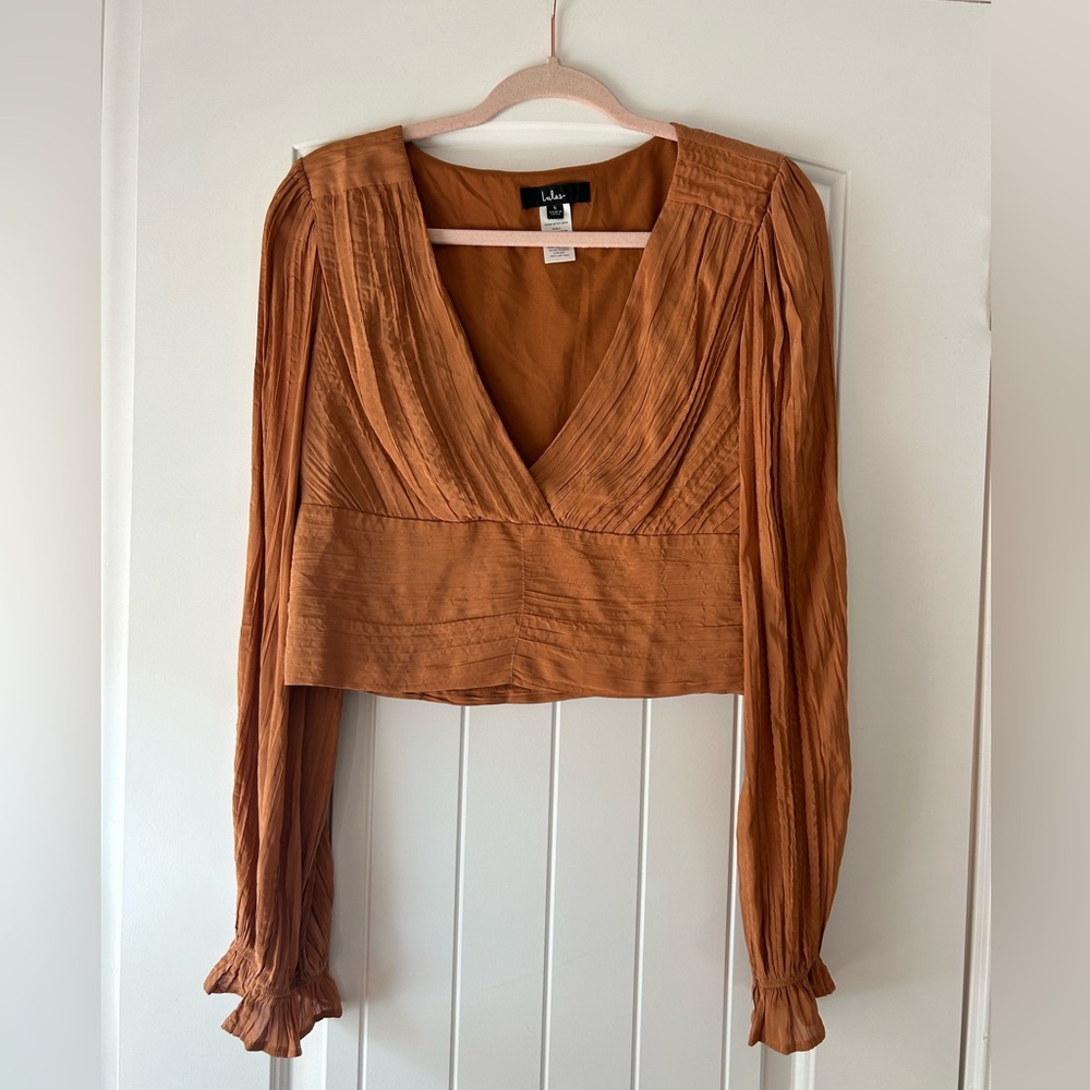 Lulus orange, long-sleeved crop top